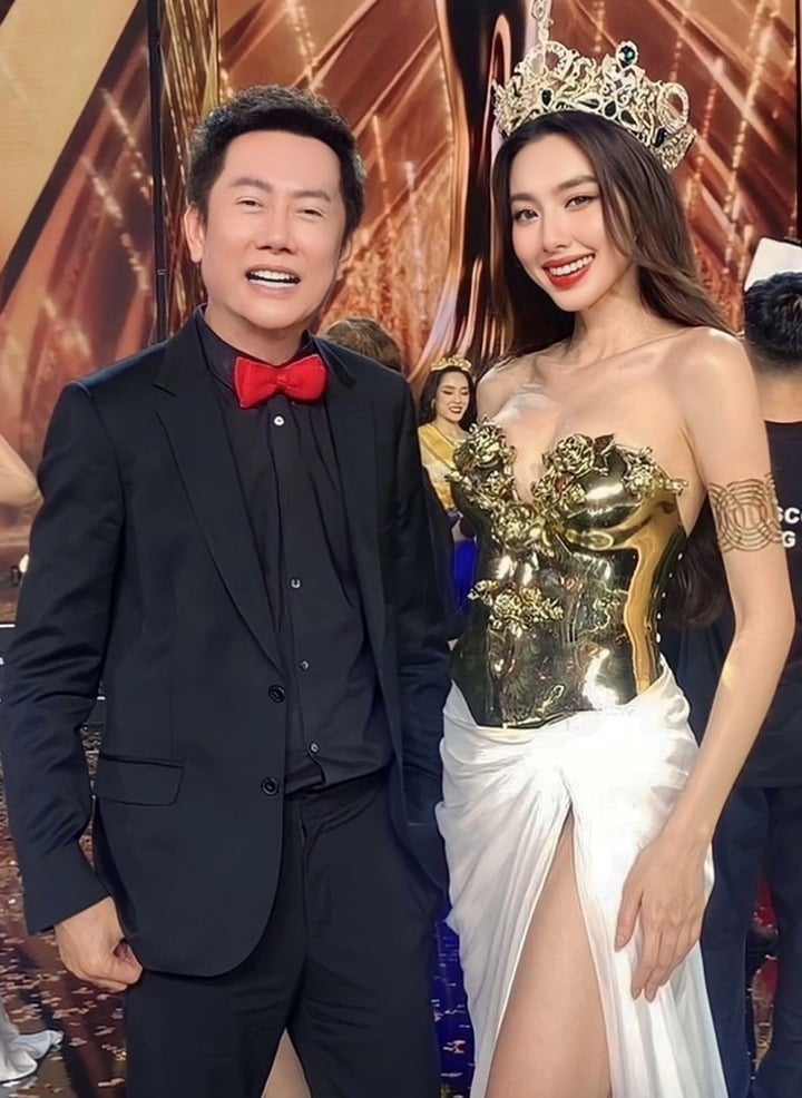 Thuỳ Tiên xin lỗi Chủ tịch Miss Grand International vì hành động xoá danh hiệu.