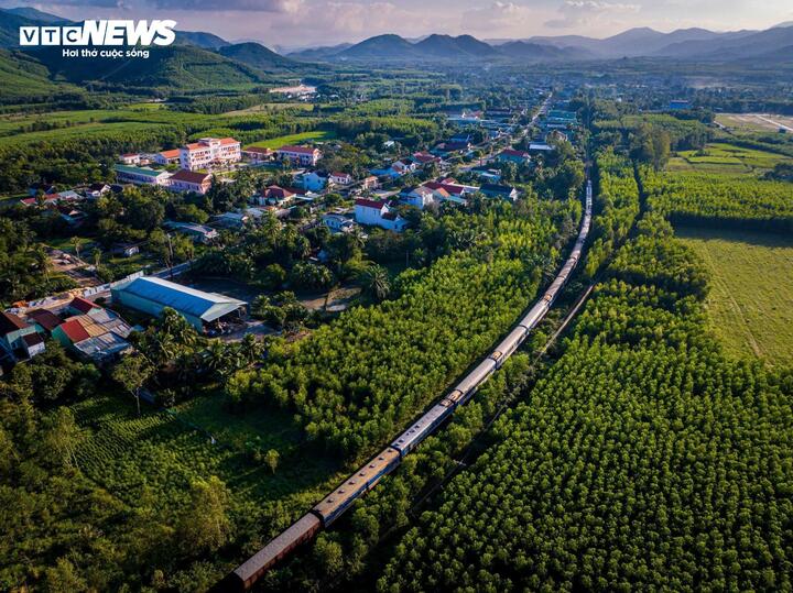 Đặt tên tỉnh mới phải ngắn gọn, có ý nghĩa và phản ánh được đặc trưng văn hóa, lịch sử địa phương.  (Ảnh minh họa: Nguyễn Gia)