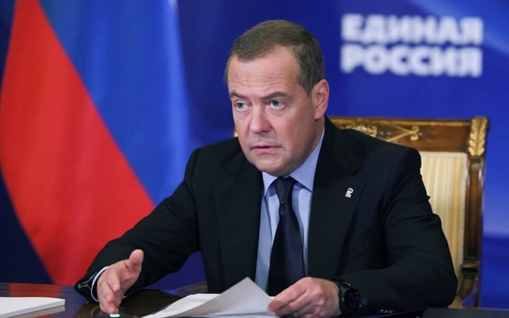 Ông Dmitry Medvedev.