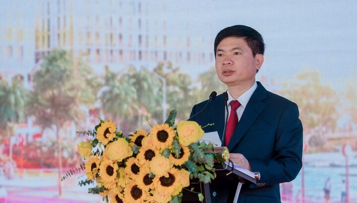 Ông Trương Quốc Huy – Bí thư Tỉnh ủy, Chủ tịch UBND tỉnh Hà Nam - phát biểu tại Lễ khởi công.