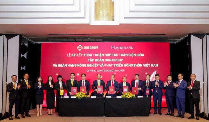 Agribank và Sun Group ký kết thỏa thuận hợp tác toàn diện - 4