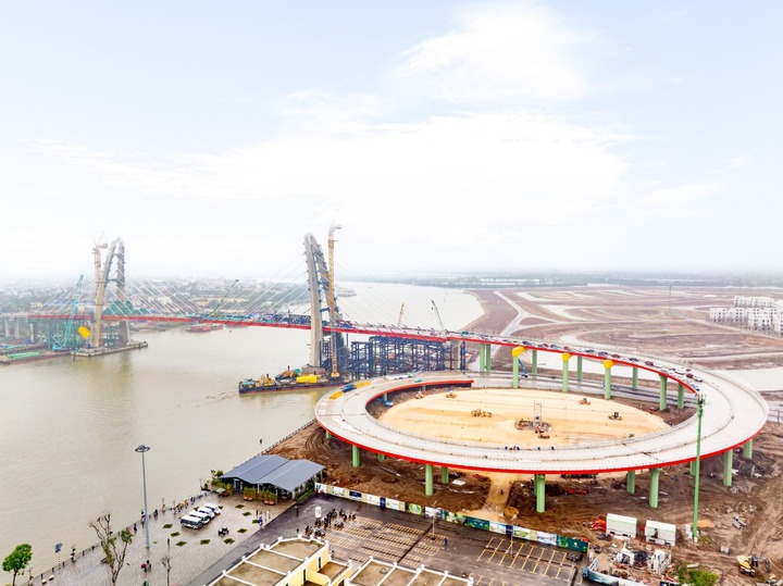 Hạ tầng quanh đảo Vũ Yên đang được phát triển thần tốc để hoàn thiện hình thái một “trung tâm của trung tâm”.