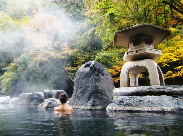 Khoáng nóng onsen được xem là một trong những bí quyết trường thọ của người Nhật