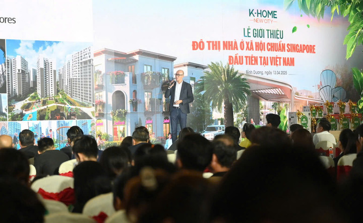 Ông Bernard Low Boon Yong - Tổng Giám đốc Surbana International Consultants (Việt Nam).