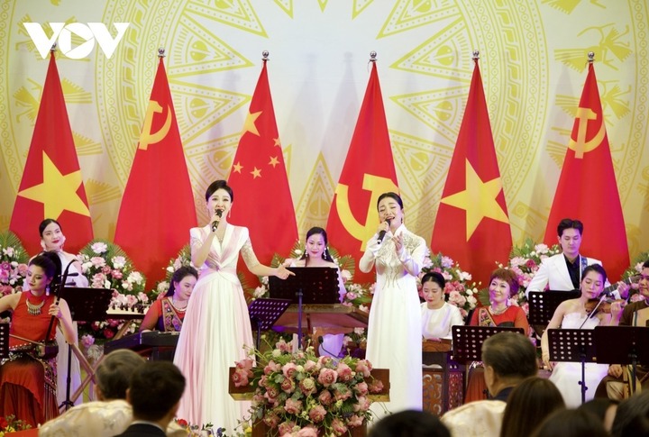 Tổng Bí thư chủ trì tiệc chiêu đãi Tổng Bí thư, Chủ tịch Trung Quốc Tập Cận Bình - 8