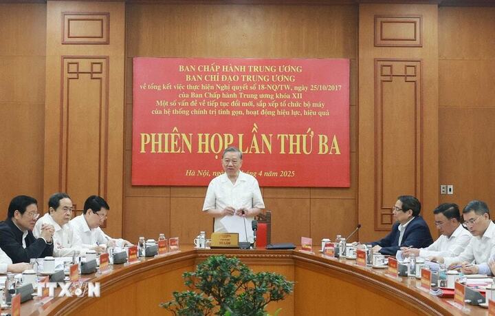 Tổng Bí thư Tô Lâm chủ trì phiên họp.