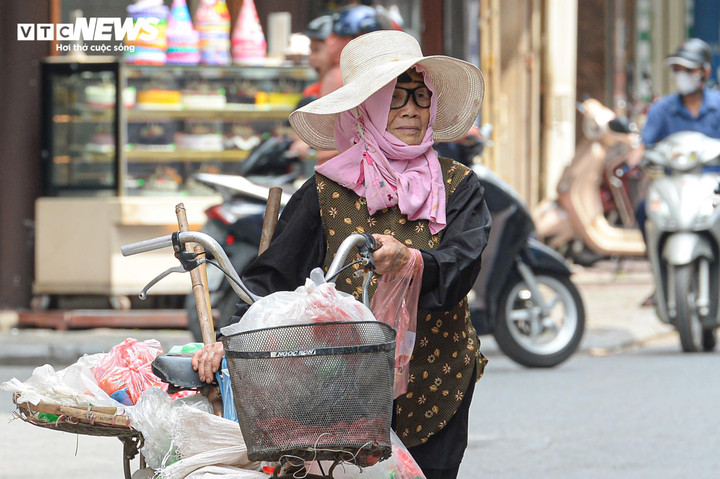 Hôm nay và ngày mai, miền Bắc nắng nóng với nhiệt độ cao nhất 34-37°C.