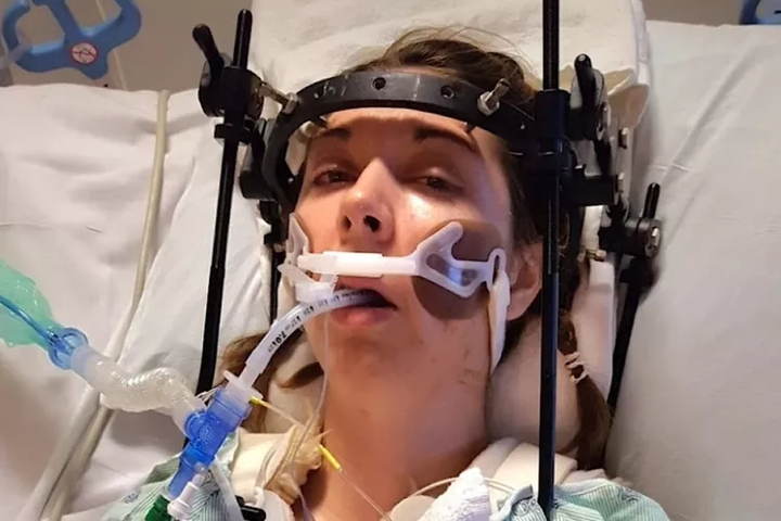 Chỉ một chấn thương nhỏ cũng khiến cơ thể King đau đớn trong nhiều năm.