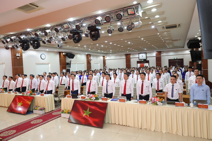 Đại hội Đại biểu Đảng bộ EVNSPC nhiệm kỳ 2025-2030 thành công tốt đẹp - 2