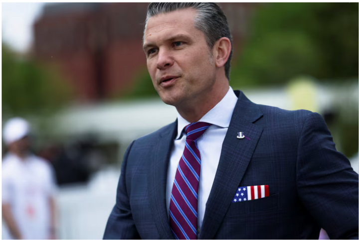 Nhà Trắng phủ nhận tin đồng thay cố vấn Hegseth