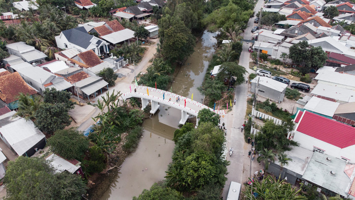 Thêm một nhịp cầu nhân ái thông xe ở An Giang - 3