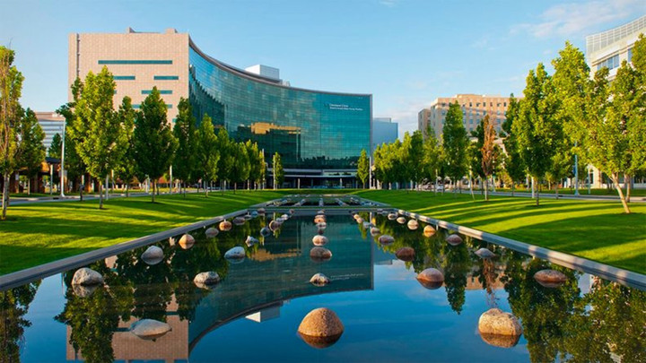 Khuôn viên chính của Cleverland rộng gần 70ha tại bang Ohio - Hoa Kỳ.