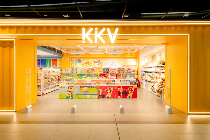 Thương hiệu KKV được giới trẻ săn đón sau “màn chào sân” gây ấn tượng mạnh tại các TTTM Vincom Center Metropolis, Vincom Mega Mall Times City, Vincom Plaza Ba Tháng Hai.