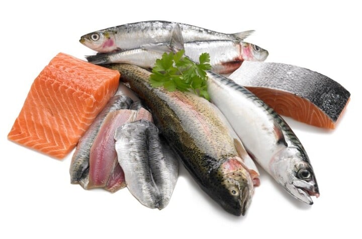 Cá giàu omega-3 bảo vệ mạch máu và giảm nguy cơ đột quỵ (Ảnh minh họa)