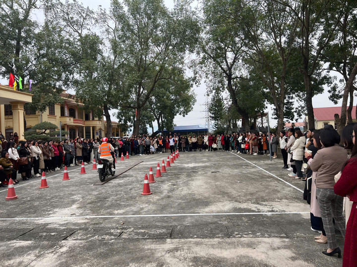 HEAD Thanh Hải 1 xuất sắc trong đào tạo ATGT quý 1/2025.