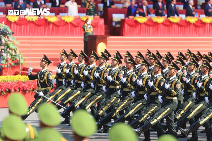 Khối Quân Giải phóng nhân dân Trung Quốc. (Ảnh: Lương Ý)