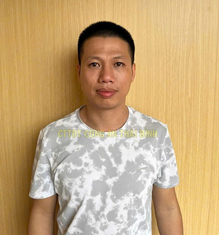 Tài xế xe bán tải Vũ Nam Thái tại cơ quan công an. Ảnh: Công an Thái Bình