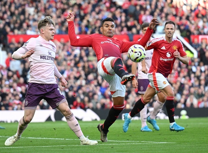 Brentford chạm trán Man United tại Premier League