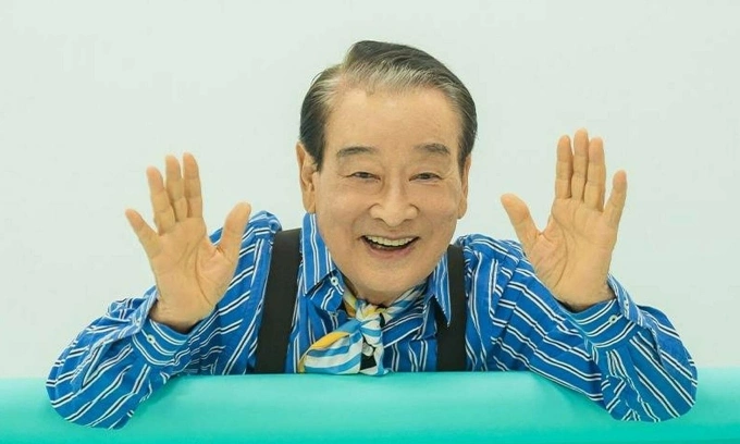 Lee Soon-jae được mệnh danh là "Ông nội quốc dân" của màn ảnh Hàn.