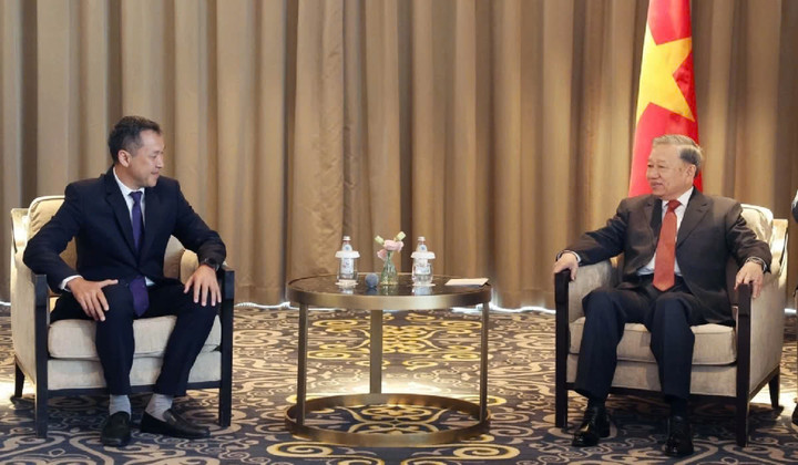 Tổng Bí thư Tô Lâm tiếp ông Bolat Duisenov - Đồng sáng lập Kusto Vietnam, Chủ tịch Hội đồng Quản trị Coteccons. (Ảnh: Thống Nhất/TTXVN)