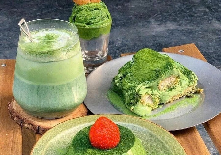 Cơn sốt matcha latte nhuộm xanh quán cà phê, tiệm trà sữa