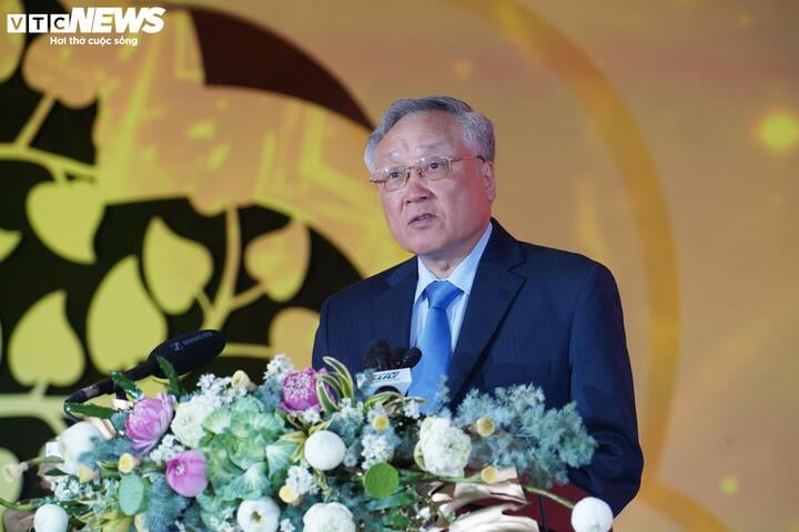 Phó Thủ tướng Thường trực Nguyễn Hòa Bình cho biết, Vesak 2025 là lời hiệu triệu mạnh mẽ thúc đẩy hợp tác quốc tế, lan tỏa giá trị nhân văn của Phật giáo.