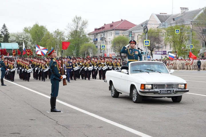 Duyệt binh tại Ussuriysk.