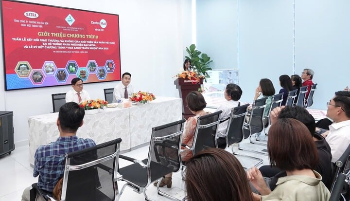 Lễ công bố sự kiện chiều 9/5.