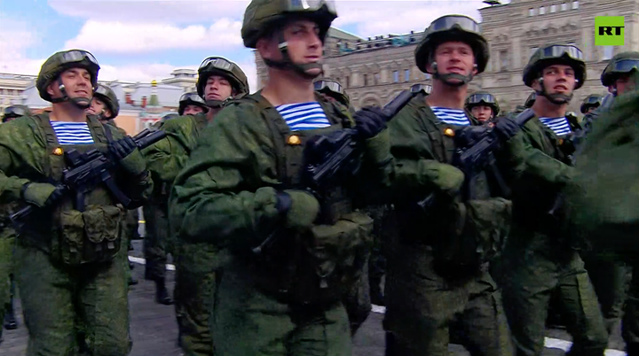 Lễ duyệt binh Ngày Chiến thắng 9/5: Việt Nam lần đầu tham dự - 3