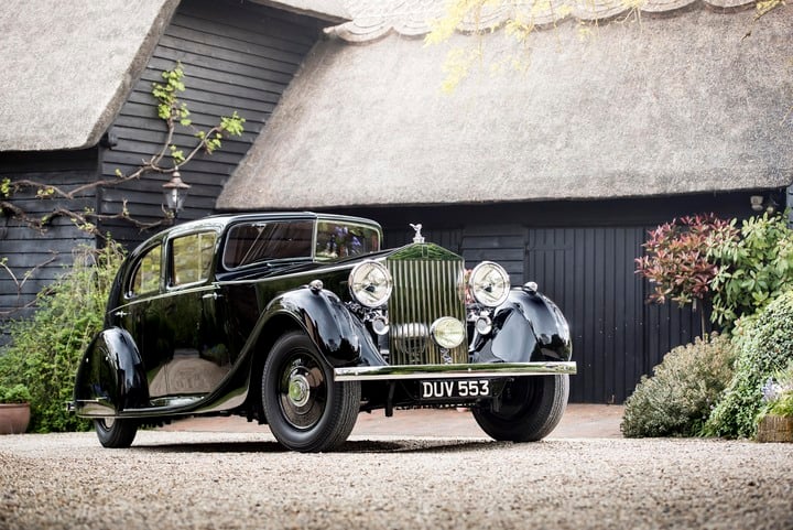 Rolls-Royce Phantom – Huyền thoại trăm năm trên bánh xe thời gian - 5