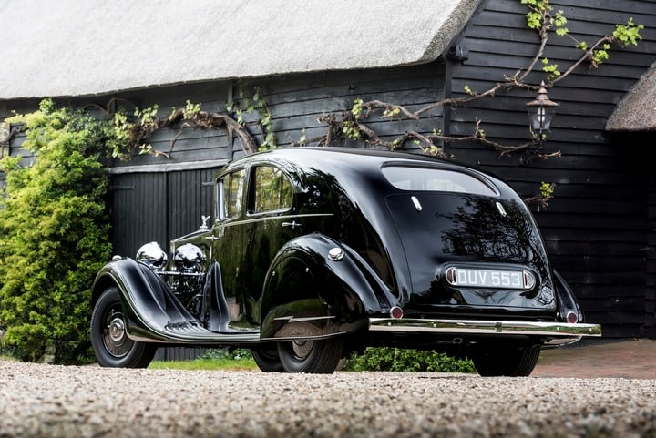 Rolls-Royce Phantom – Huyền thoại trăm năm trên bánh xe thời gian - 6