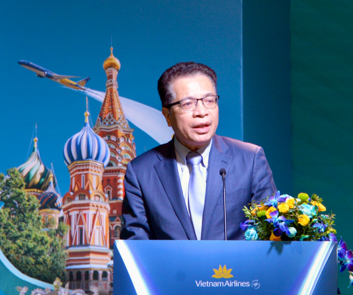 Đại sứ đặc mệnh toàn quyền Việt Nam tại Liên bang Nga Đặng Minh Khôi phát biểu tại buổi lễ.