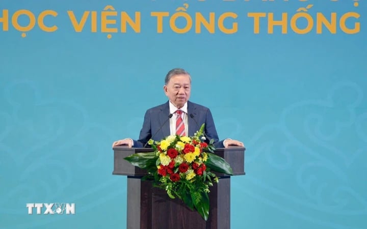 Tổng Bí thư Tô Lâm phát biểu Chính sách tại Học viện Tổng thống Nga. (Ảnh: TTXVN)