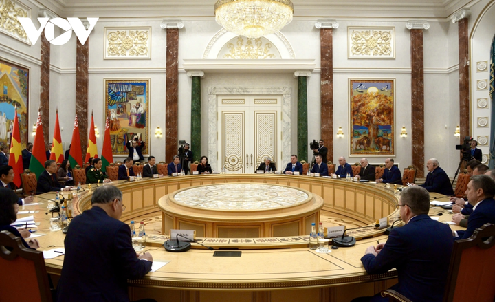 Đoàn đại biểu cấp cao hai nước Việt Nam - Belarus