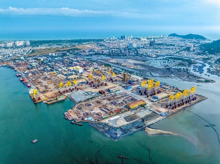 Petrovietnam tiên phong, thể hiện năng lực quản trị ngày càng hiện đại, đóng góp lớn cho ngân sách Nhà nước và đầu tư vào các dự án chiến lược.