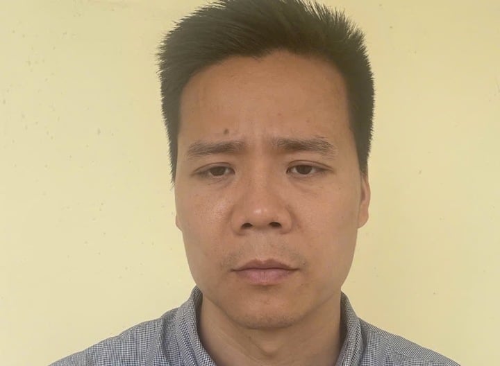 Bị can Nguyễn Năng Mạnh.