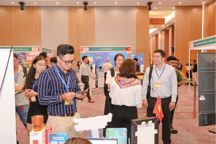 Nguồn: Connect Exposition Asia