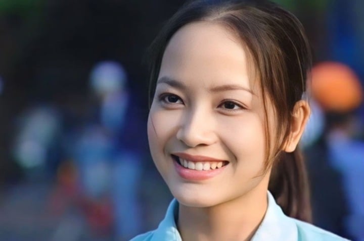 Diệu Thảo gây ấn tượng bởi gương mặt trong sáng, mộc mạc.