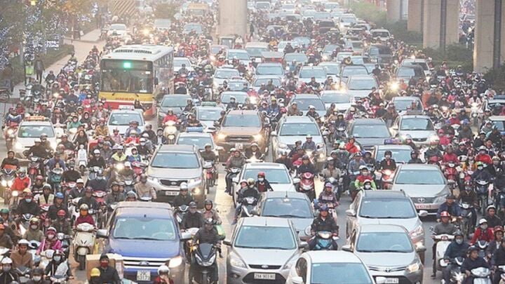 Mức độ ô nhiễm không khí tại các thành phố lớn ngày càng nghiêm trọng.