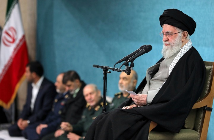 Lãnh tụ tối cao Ayatollah Ali Khamenei phát biểu.