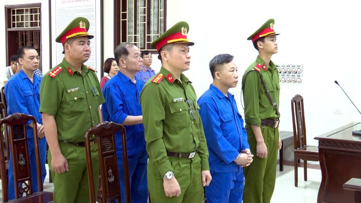 3 bị cáo tại phiên tòa phúc thẩm. (Ảnh: Thế Duyệt)
