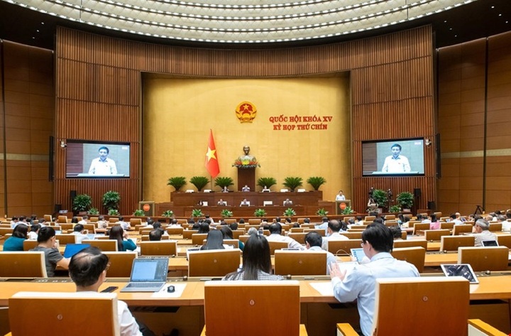 Overview of the morning session on May 15. (Photo: National Assembly Media).