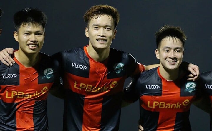 Phù Đổng Ninh Bình thăng hạng V.League.