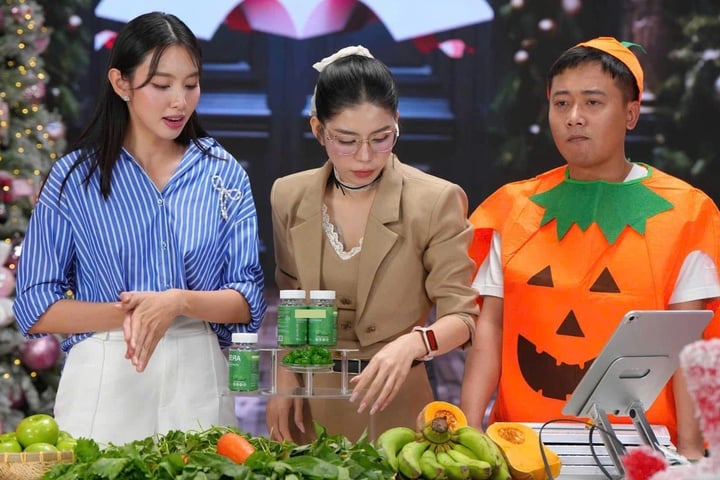 Hoa hậu Thùy Tiên, Quang Linh Vlogs và Hằng Du Mục quảng cáo thổi phồng công dụng của kẹo rau.