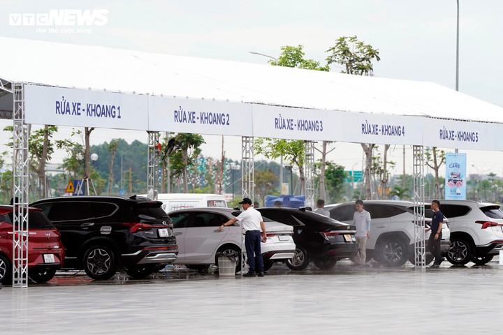 Khách hàng đem xe đến sự kiện sẽ được kiểm tra, chăm sóc miễn phí.