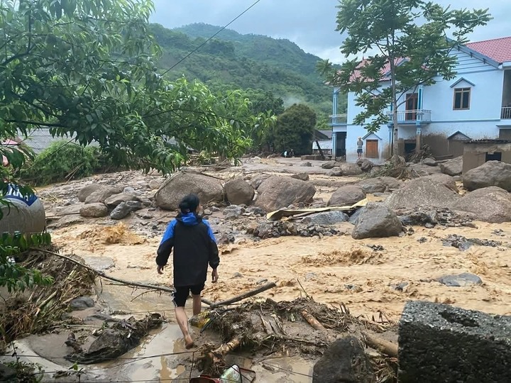 Mưa lớn đêm 17, rạng sáng 18/5 tại xã Đồng Phúc, huyện Ba Bể, khiến hai người tử vong, một người mất tích.