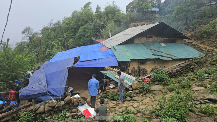 Nhà của nạn nhân Tẩn U Mẩy và con trai Lý Lao San thiệt mạng trong vụ sạt lở tại bản Lản Nhì Thảng, xã Sì Lở Lầu, huyện Phong Thổ, Lai Châu.