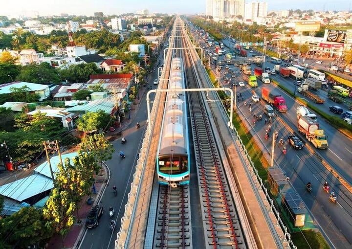 Chuyên gia cho rằng cần quy hoạch sớm những khu đô thị dọc đường sắt cao tốc Bắc - Nam. (Ảnh minh họa)