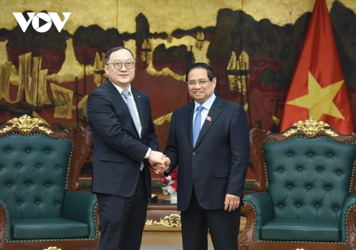 នាយករដ្ឋមន្ត្រី Pham Minh Chinh បានទទួលជួបលោក Zhou Jiayi ប្រធានអាស៊ីប៉ាស៊ីហ្វិកនៃសាជីវកម្មសំណង់ថាមពលចិន។