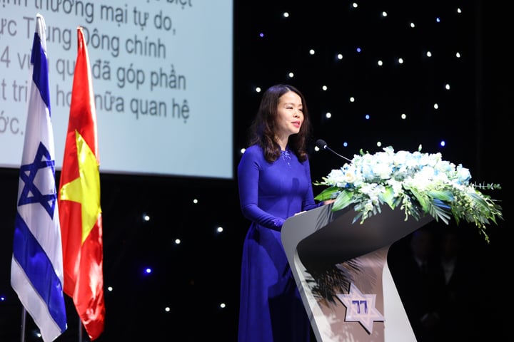 Thứ trưởng Ngoại giao Nguyễn Minh Hằng.